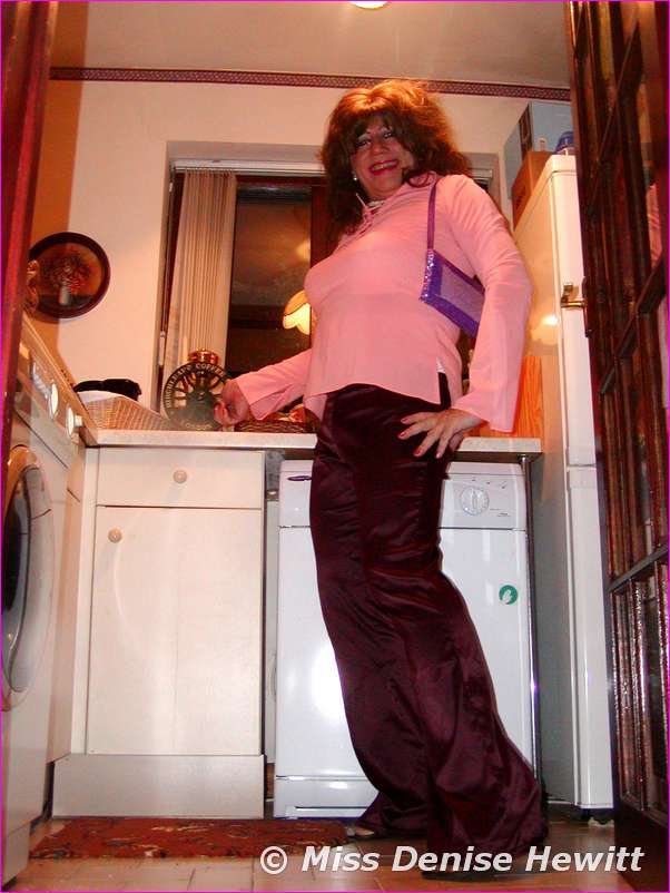 * Miss Denise Hewitt * Do Not Copy or Publish without Written Permission* 