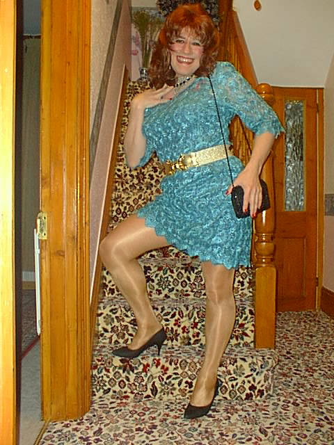 * Miss Denise Hewitt * Do Not Copy or Publish without Written Permission* 