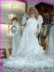 Click to enlarge Miss Denise Hewitt's wonderful Mega Photo!