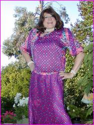 Click to enlarge Miss Denise Hewitt's wonderful Mega Photo!