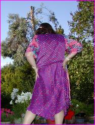 Click to enlarge Miss Denise Hewitt's wonderful Mega Photo!