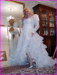 Click to enlarge Miss Denise Hewitt's wonderful Mega Photo!