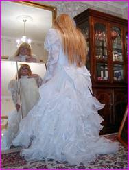 Click to enlarge Miss Denise Hewitt's wonderful Mega Photo!
