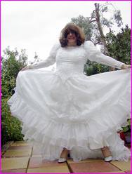Click to enlarge Miss Denise Hewitt's wonderful Mega Photo!