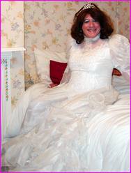 Click to enlarge Miss Denise Hewitt's wonderful Mega Photo!