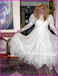 Click to enlarge Miss Denise Hewitt's wonderful Mega Photo!