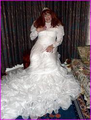 Click to enlarge Miss Denise Hewitt's wonderful Mega Photo!