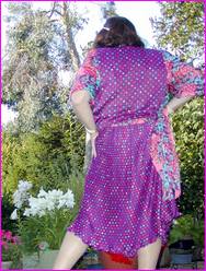 Click to enlarge Miss Denise Hewitt's wonderful Mega Photo!