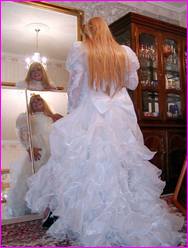 Click to enlarge Miss Denise Hewitt's wonderful Mega Photo!