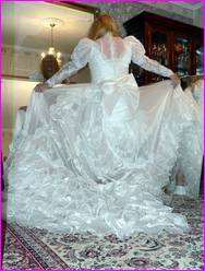 Click to enlarge Miss Denise Hewitt's wonderful Mega Photo!