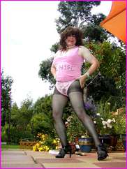 [Click NOW for your MEGA sexy photo of Miss Denise Hewiit!..]