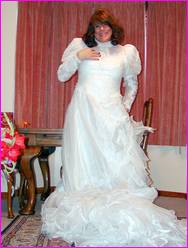 Click to enlarge Miss Denise Hewitt's wonderful Mega Photo!