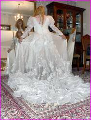 Click to enlarge Miss Denise Hewitt's wonderful Mega Photo!