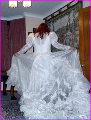 Click to enlarge Miss Denise Hewitt's wonderful Mega Photo!
