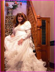Click to enlarge Miss Denise Hewitt's wonderful Mega Photo!