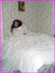 Click to enlarge Miss Denise Hewitt's wonderful Mega Photo!