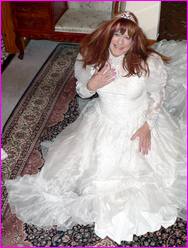 Click to enlarge Miss Denise Hewitt's wonderful Mega Photo!