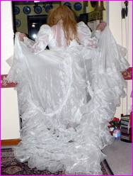 Click to enlarge Miss Denise Hewitt's wonderful Mega Photo!