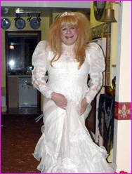 Click to enlarge Miss Denise Hewitt's wonderful Mega Photo!