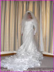 Click to enlarge Miss Denise Hewitt's wonderful Mega Photo!