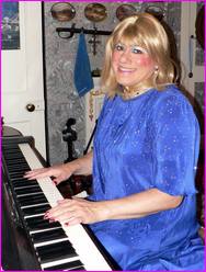 Click to enlarge Miss Denise Hewitt's wonderful Mega Photo!