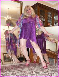 Click to enlarge Miss Denise Hewitt's wonderful Mega Photo!